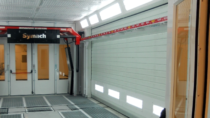 Izolované žaluzie DP110, aplikace na lakovací kabinu