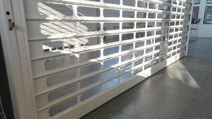 P100 Evolution, uzávěr pro obchod