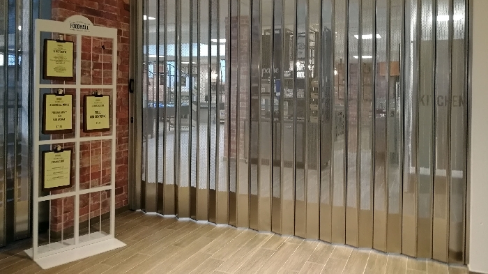 Posuvná uzávěr FoldingPACK&reg; - Samoobslužná oblast Milano